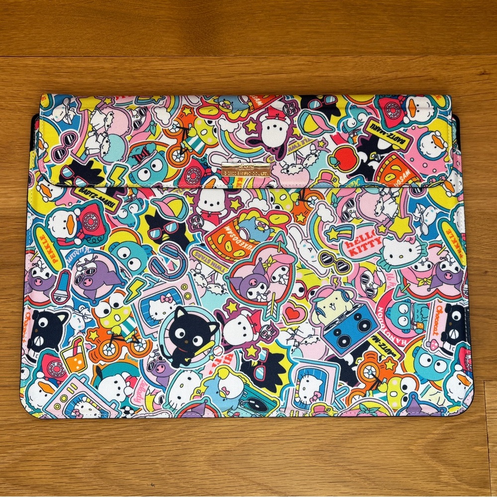 Sonix x Sanrio Laptop Sleeve (Foldable Case and Stand) for 15” Laptops